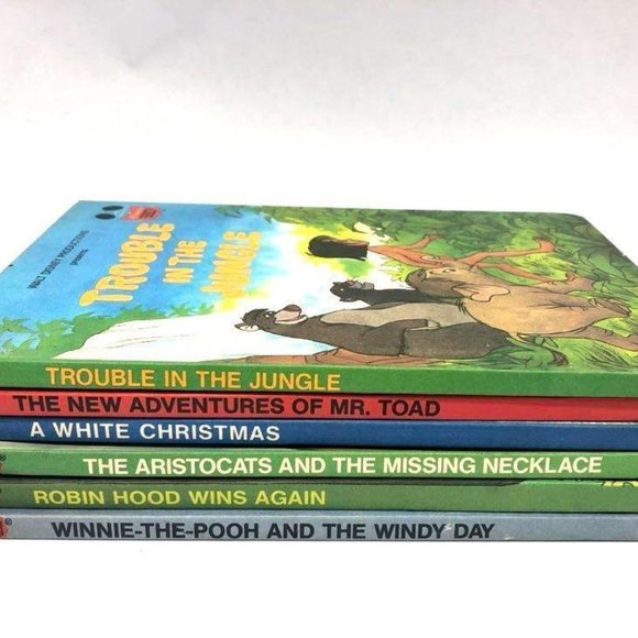 Set of 6 Walt Disney A White Christmas, Trouble in jungle etc Children's Books - Picture 2 of 7